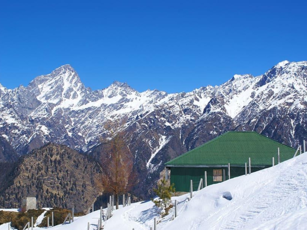 Top 10 Destinations In Uttarakhand To Experience The Snowfall